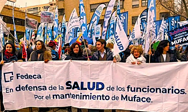 El gobierno paraliza el concurso de Muface para negociar con las aseguradoras