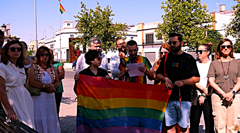 Los pueblos de Los Alcores muestran su apuesta por la integración y el respecto en el Día del Orgullo