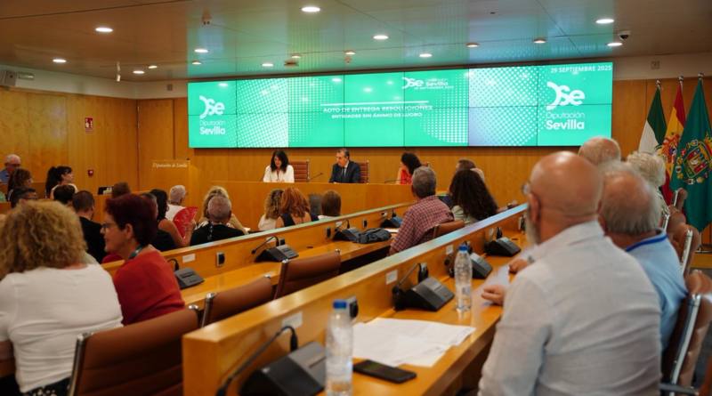 Diputación Provincial entregó ayer 1 millón en subvenciones a 112 colectivos de la provincia