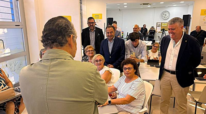 Ya funciona el Punto Vuela de Internet en el Centro Cívico García Lorca de Mairena del Alcor