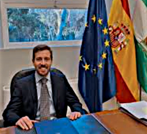 Francisco Toscano visita un punto de control de la Guardia Civil en el marco del Plan de Control de Compra de Aceituna