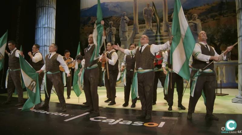La Comparsa alcalareño-mairenera ‘Los Patriotas’, tercer premio de su categoría en el Carnaval de Cádiz