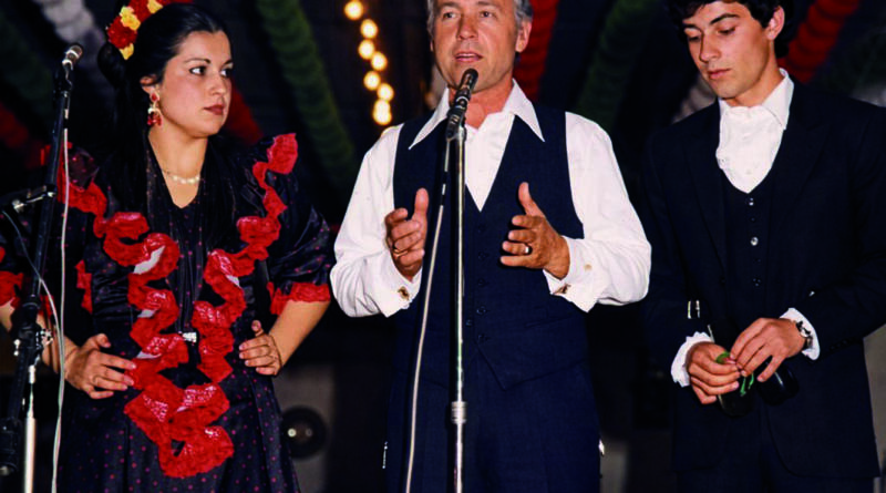 ROSARIO JIMÉNEZ. “Hasta la música  del telediario la escucho  yo en flamenco”