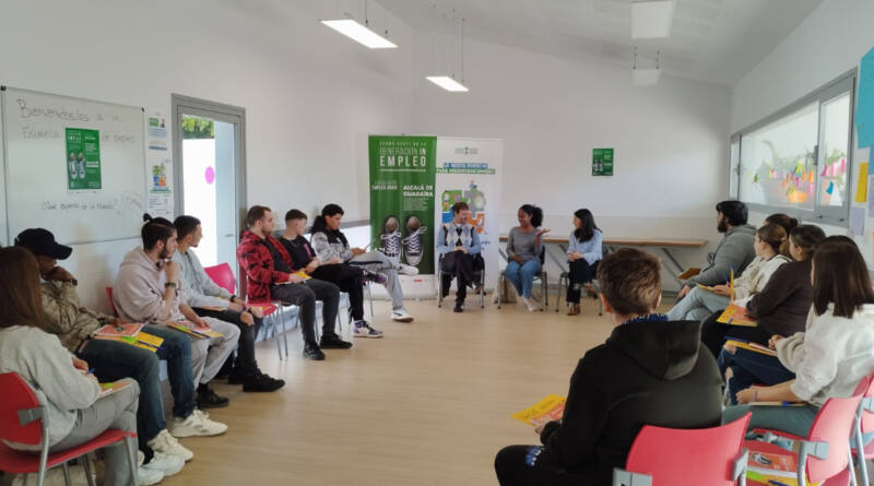 La 4ª Edición de la Escuela de Empleo Joven de Alcalá de Guadaíra toma pulso tras la Semana Santa