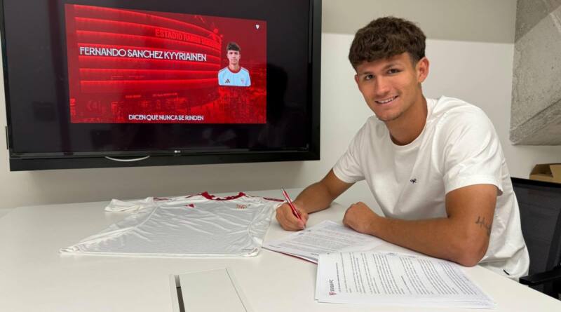 El mairenero Fernando Sánchez Kyyriainen ficha como profesional por el Sevilla Fútbol Club El mairenero Fernando Sánchez Kyyriainen ficha como profesional por el Sevilla Fútbol Club