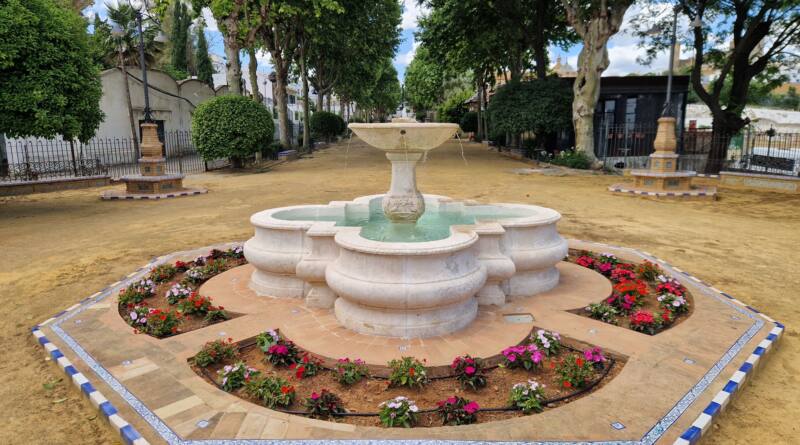 Carmona recupera una fuente ornamental de más de 200 años de antigüedad