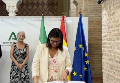 La mairenera Gloria Guillén asume el cargo de Delegada Provincial de Educación en Sevilla