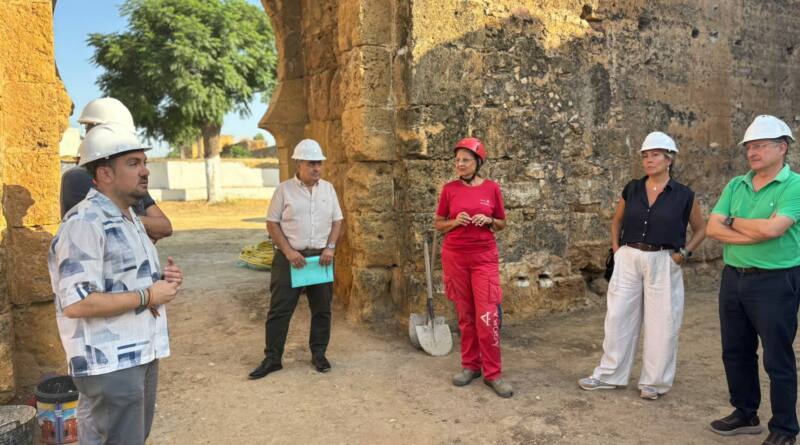 Alcalá de Guadaíra restaura a buen ritmo la Torre Mocha de su castillo