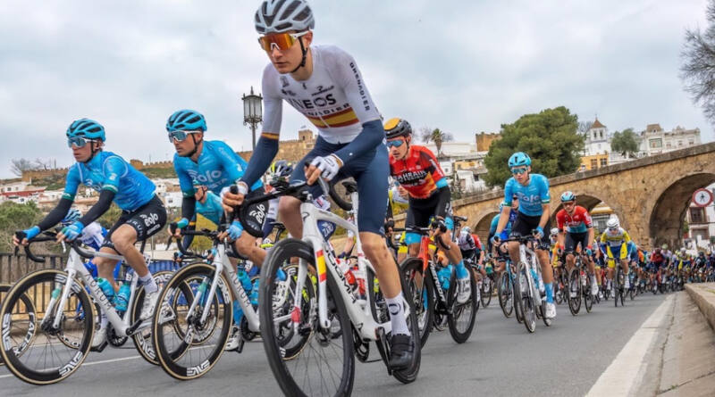 La Vuelta Ciclista a España vuelve a mover a los pueblos de Los Alcores